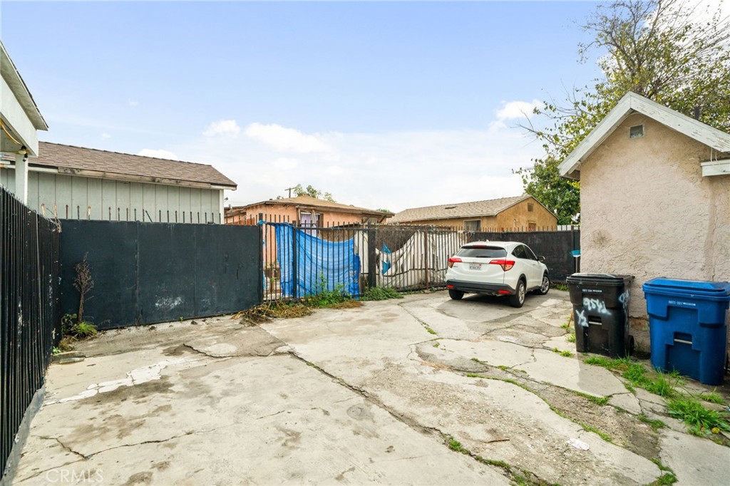 Property photo 32