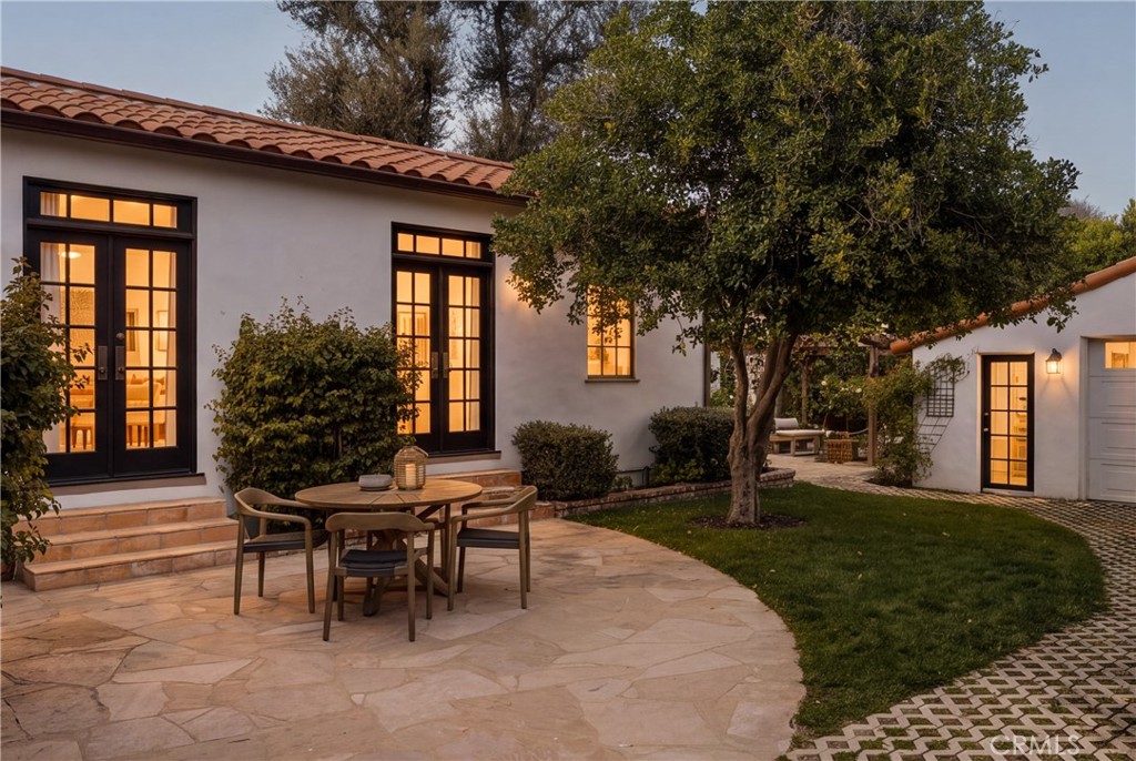 Property photo 44