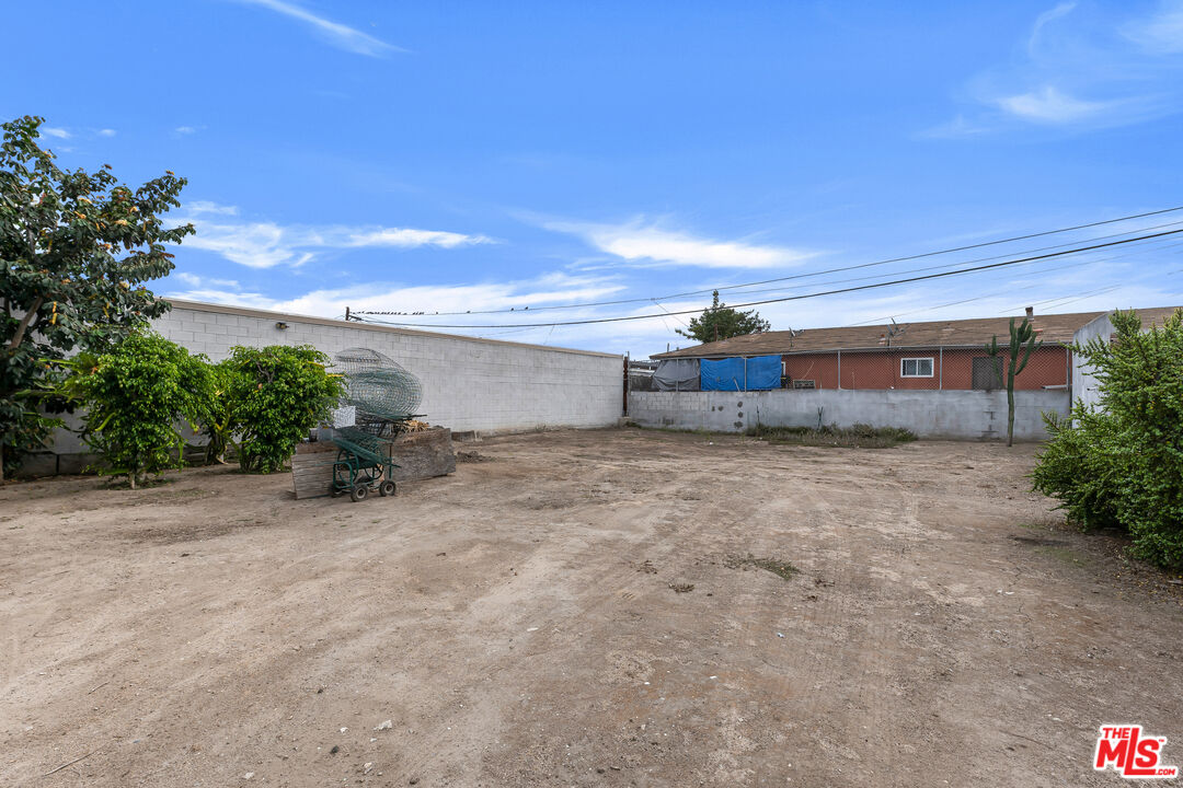 Property photo 38