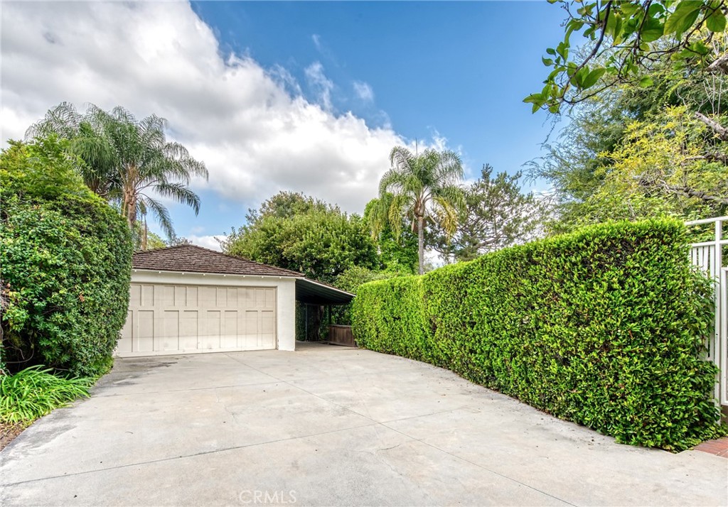 Property photo 43