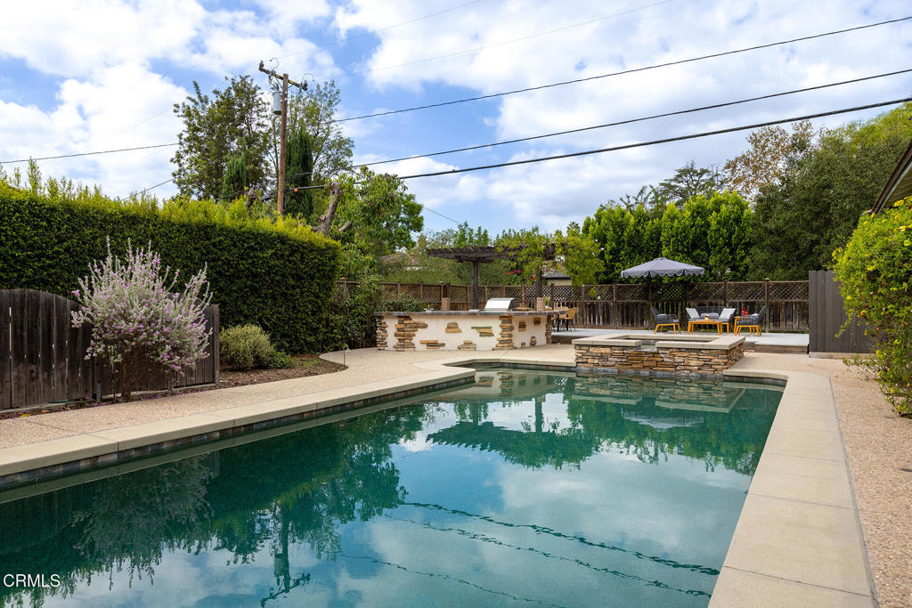 Property photo 40
