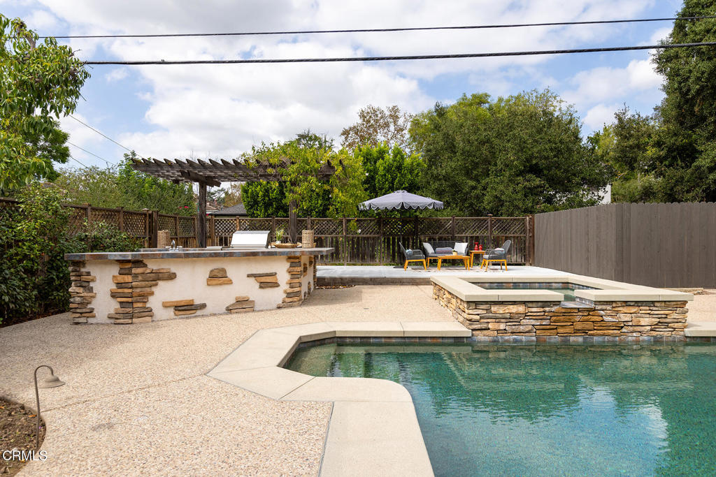 Property photo 42