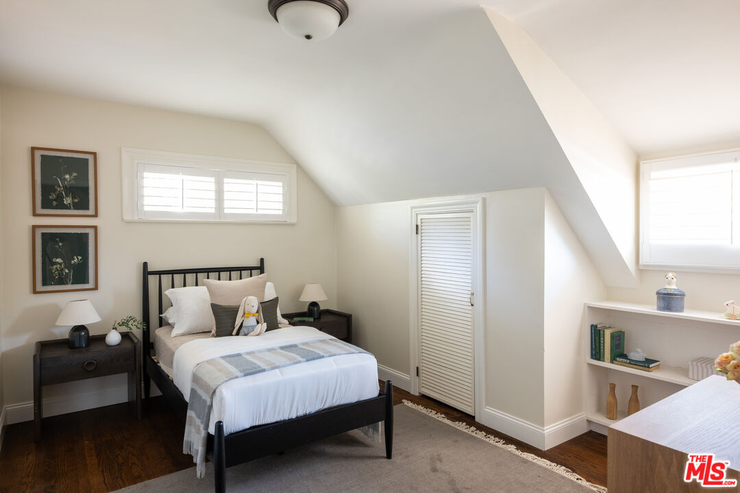 Property photo 44