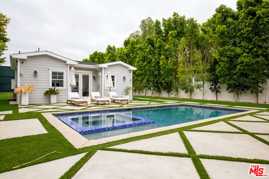 Property photo 50