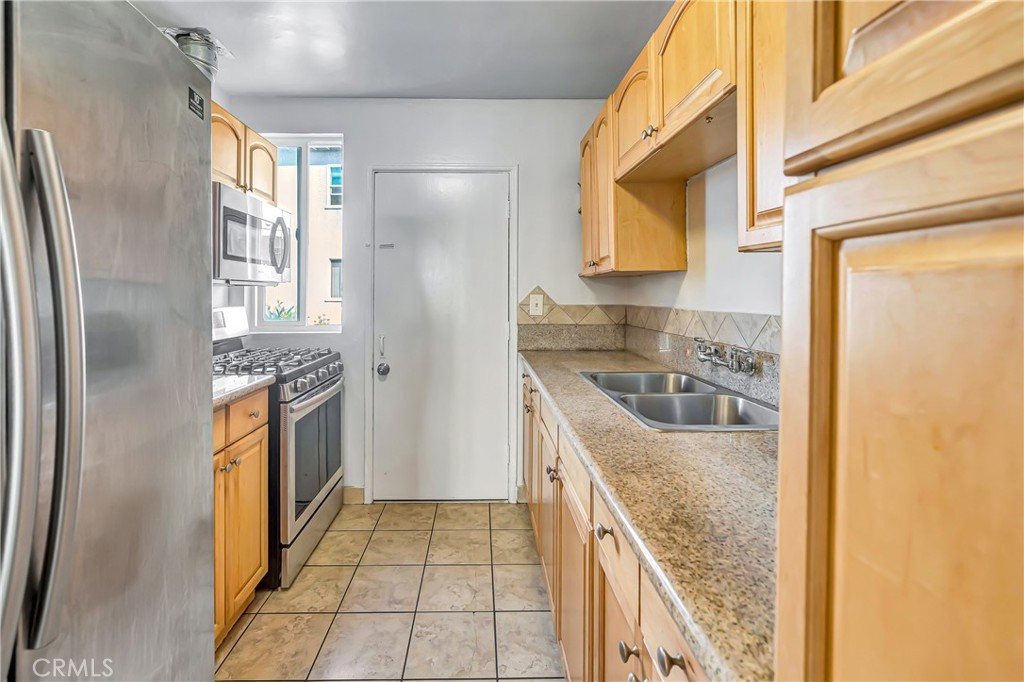 Property photo 23