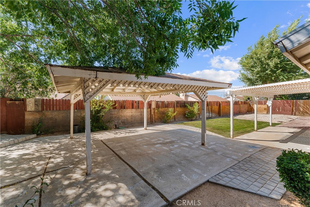 Property photo 43