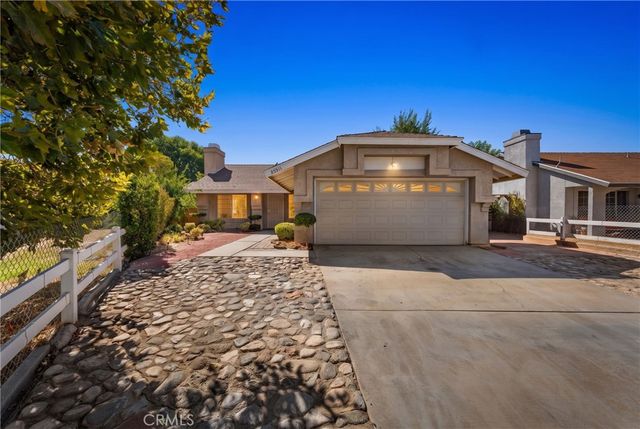 Property photo 38