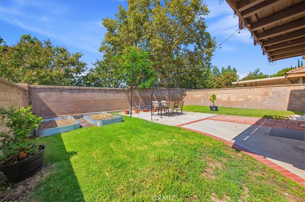 Property photo 38