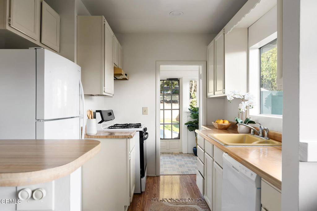 Property photo 16