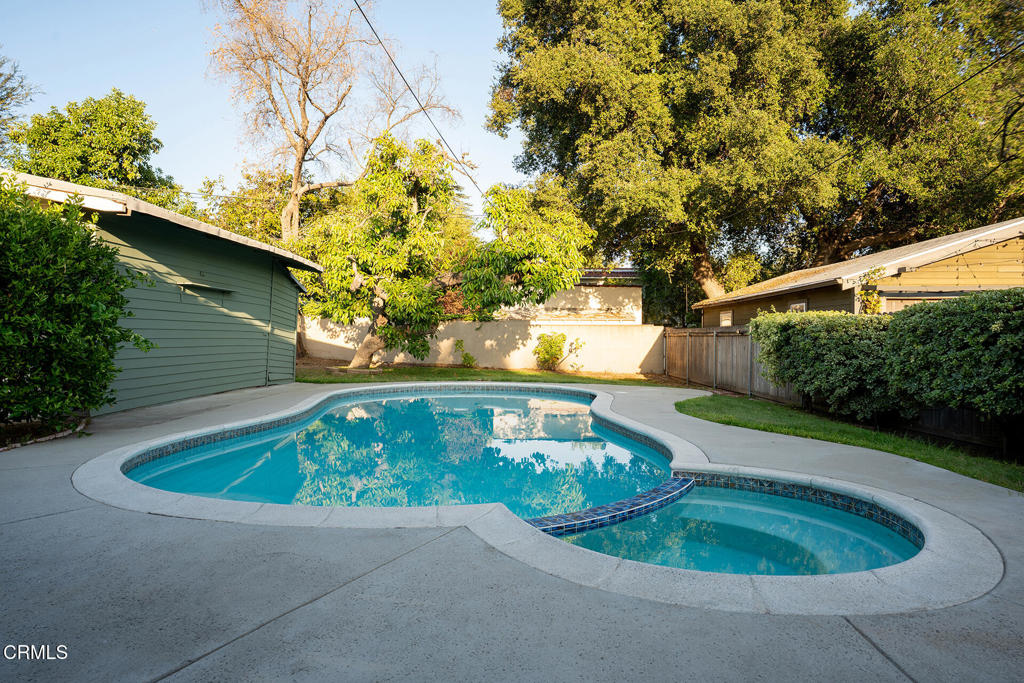 Property photo 30