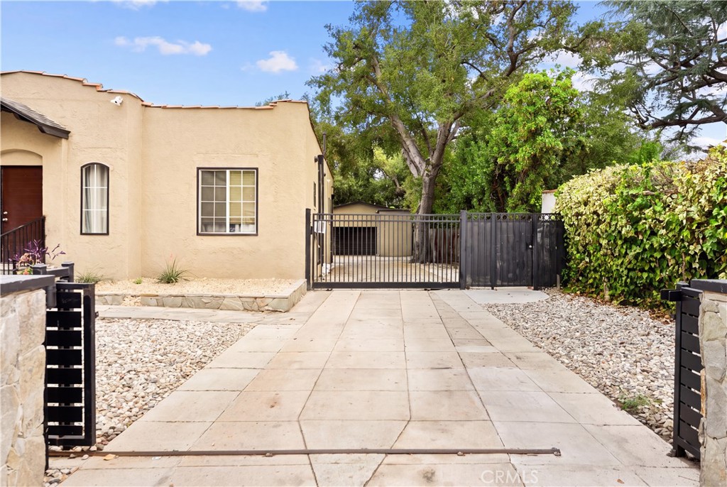 Property photo 32