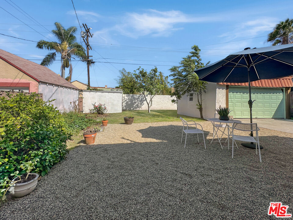 Property photo 35