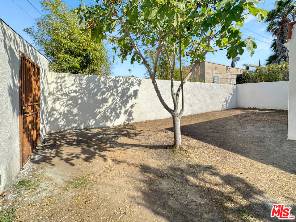 Property photo 36