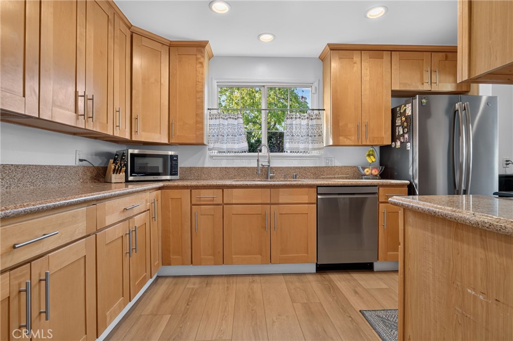 Property photo 36