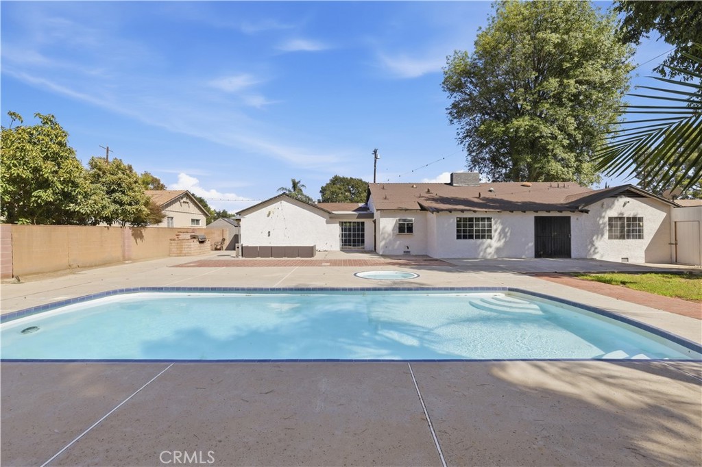 Property photo 35