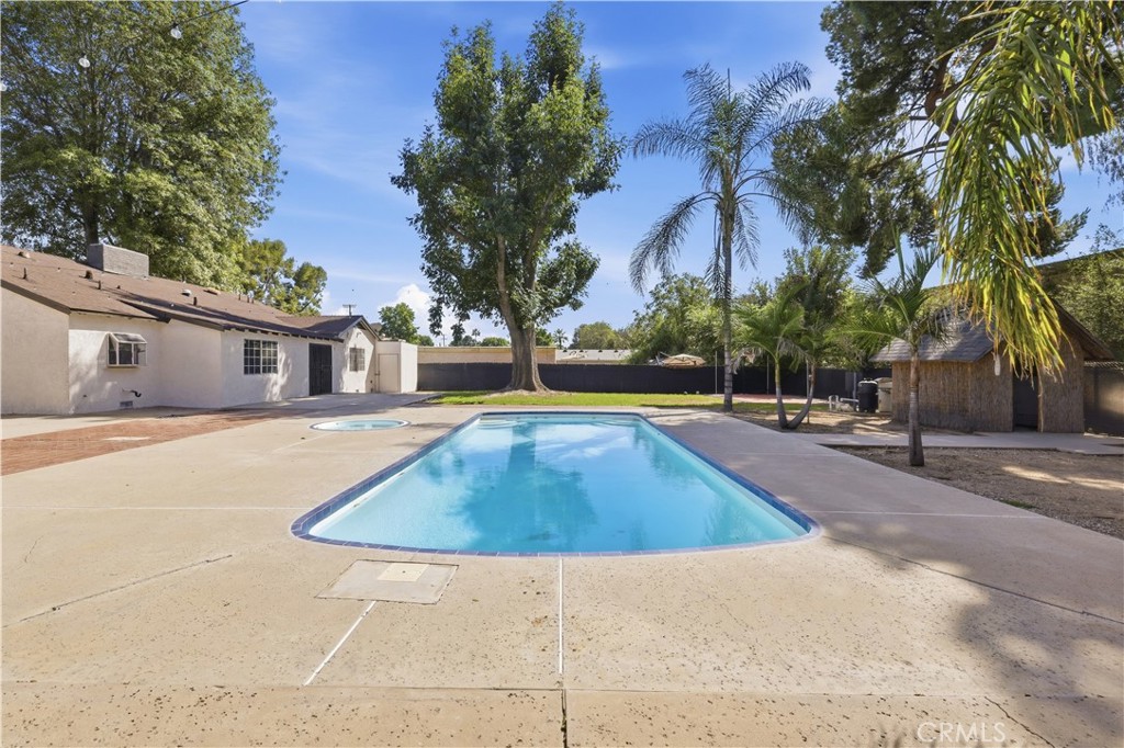 Property photo 37