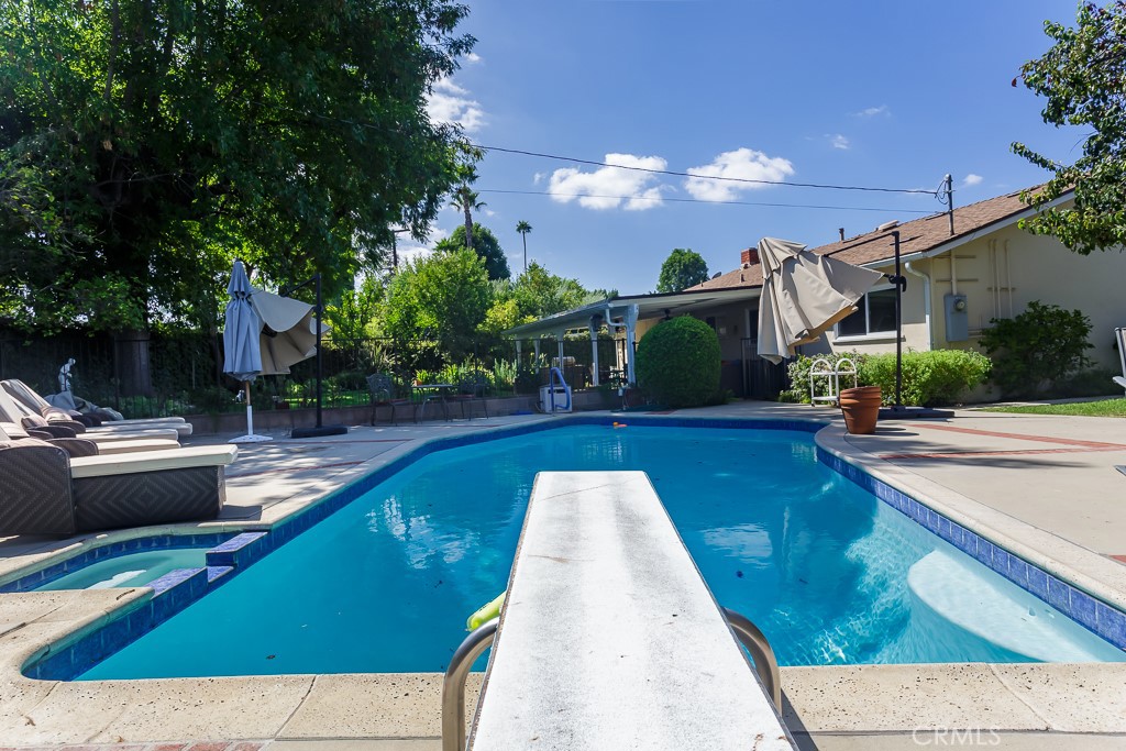 Property photo 28