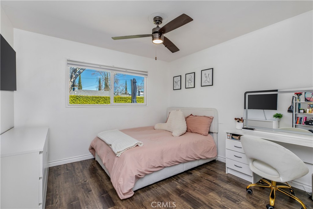 Property photo 35
