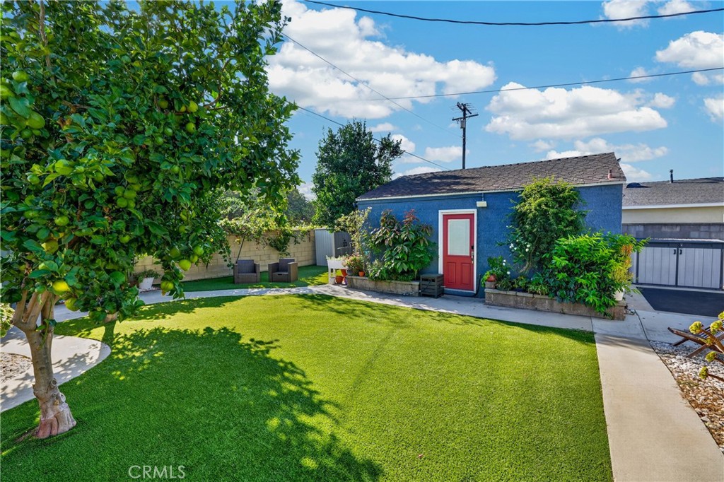Property photo 33