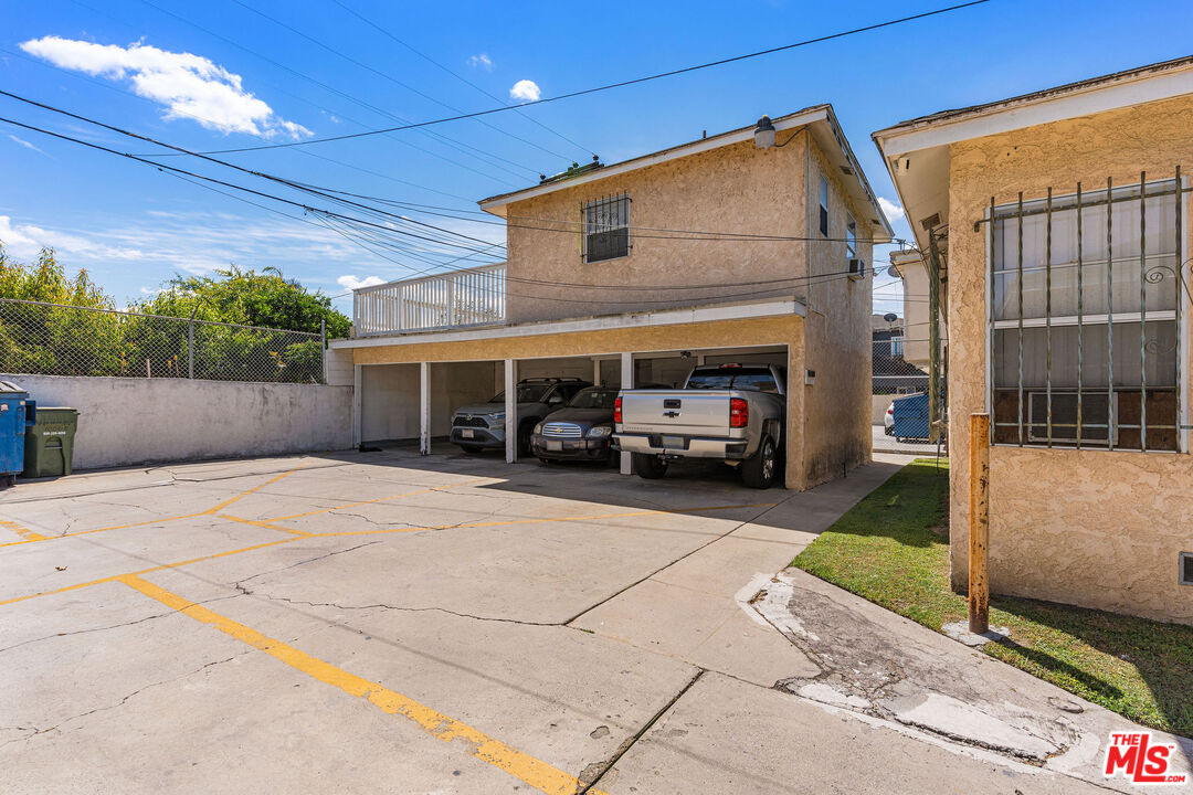 Property photo 24