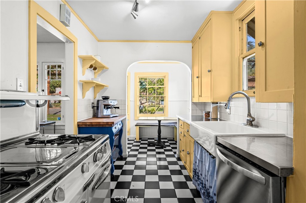 Property photo 22