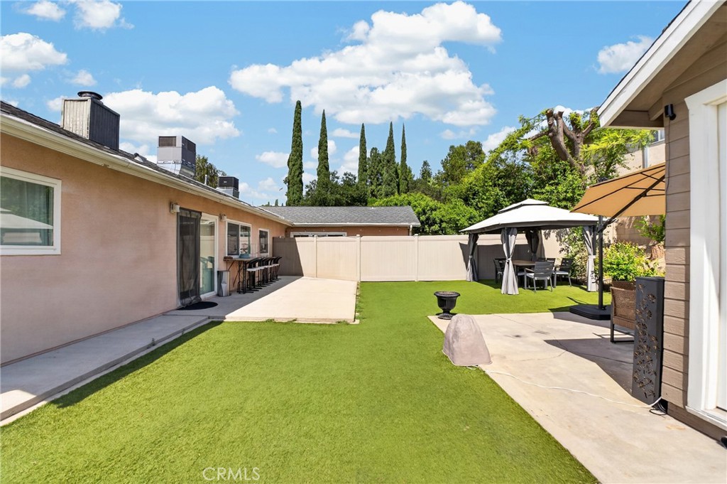 Property photo 38