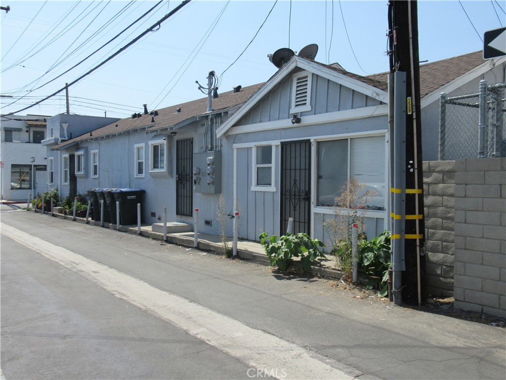 Image 4