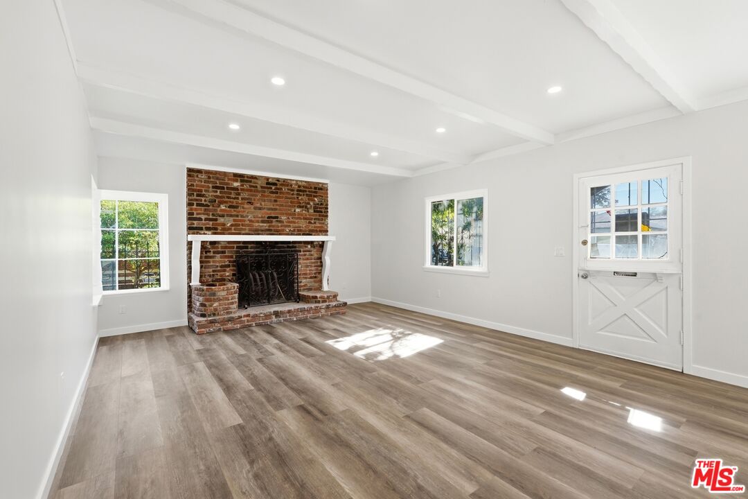 Property photo 36