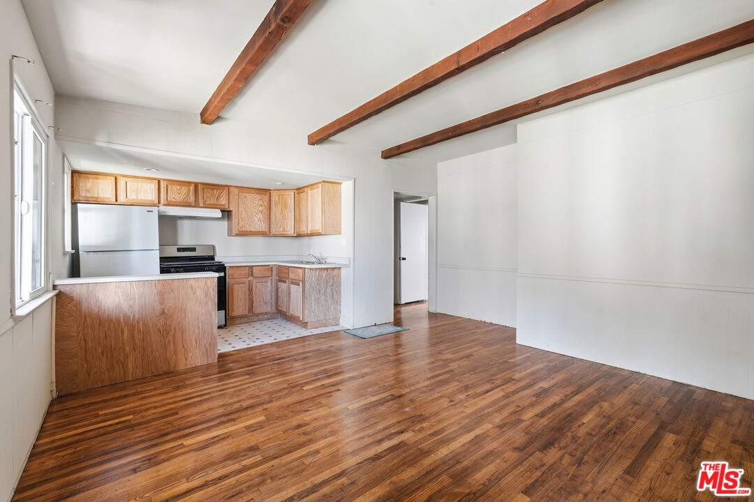 Property photo 23