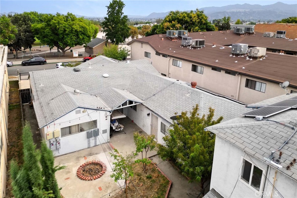 Property photo 33