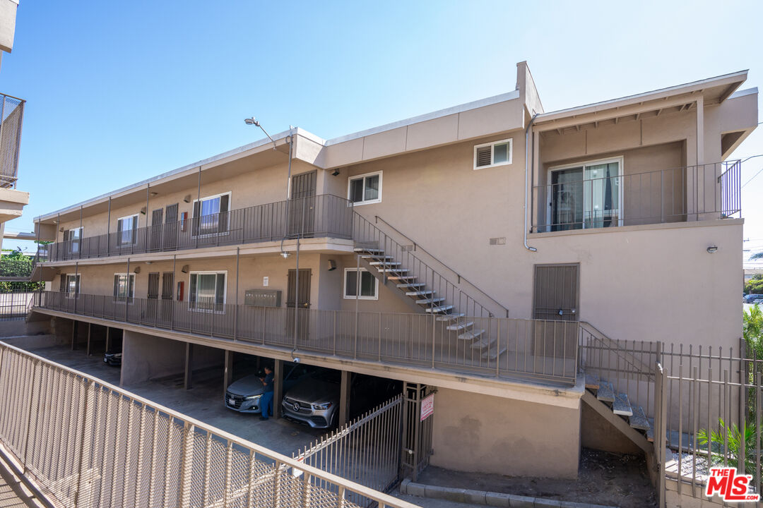Property photo 23