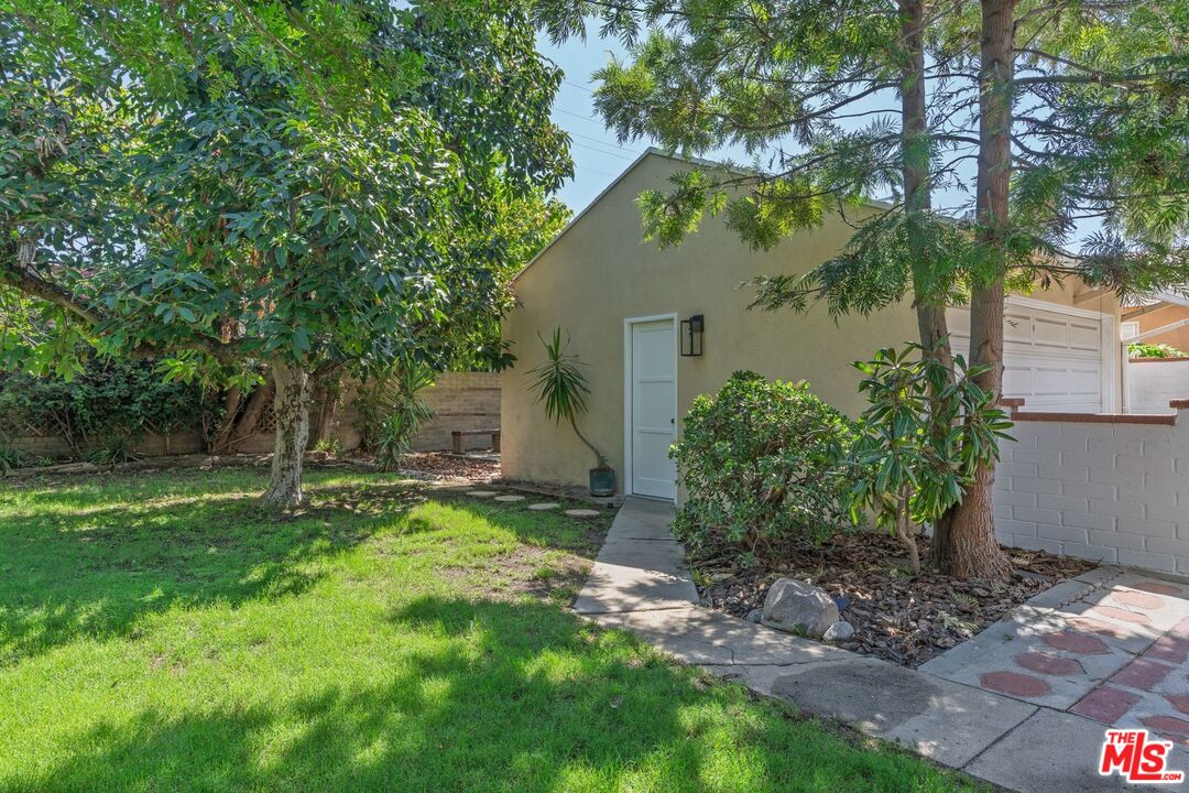 Property photo 28