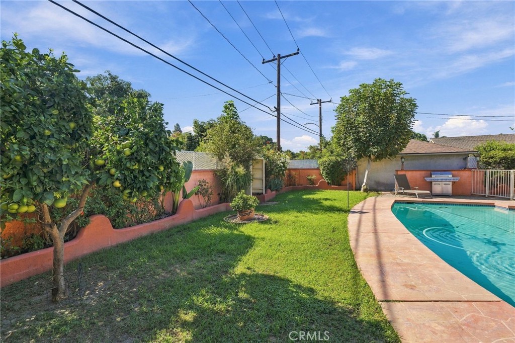 Property photo 32