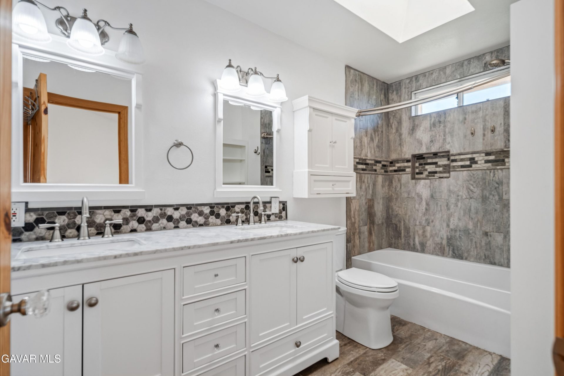 Property photo 32