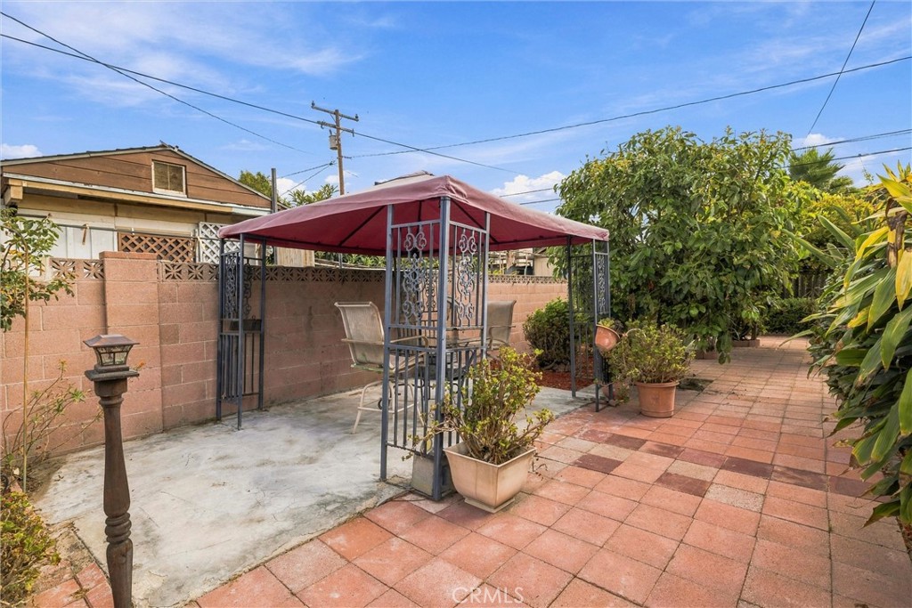Property photo 31