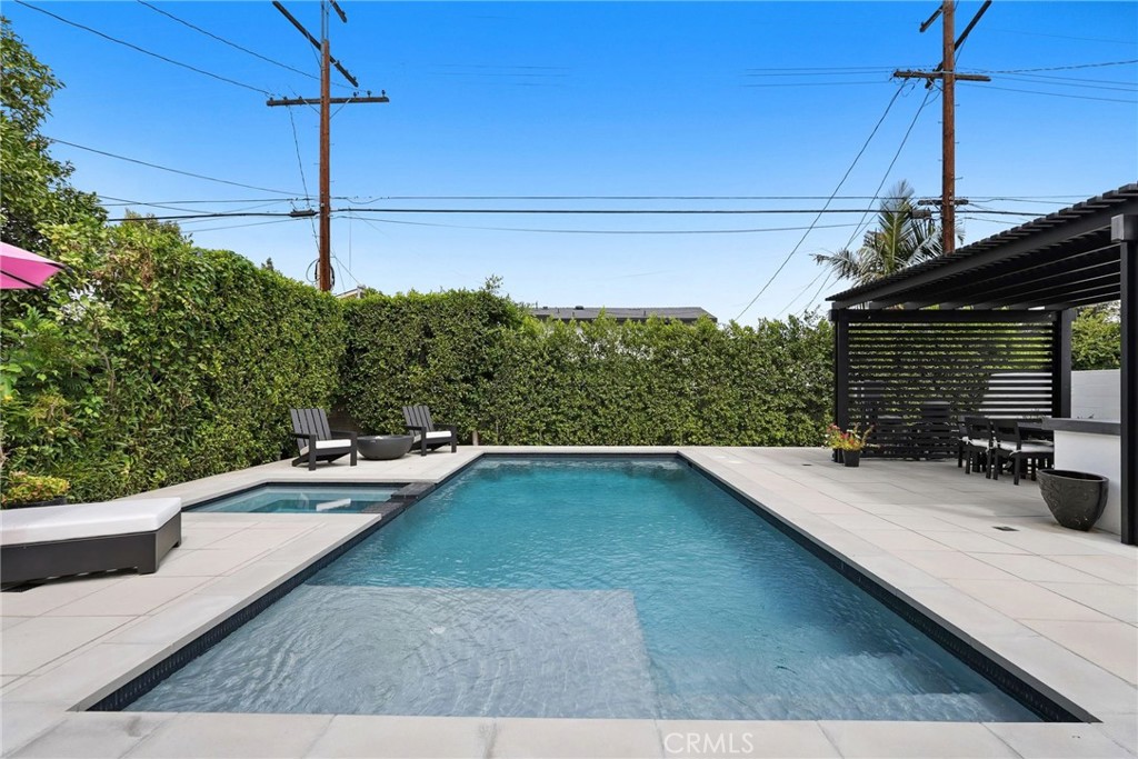 Property photo 43