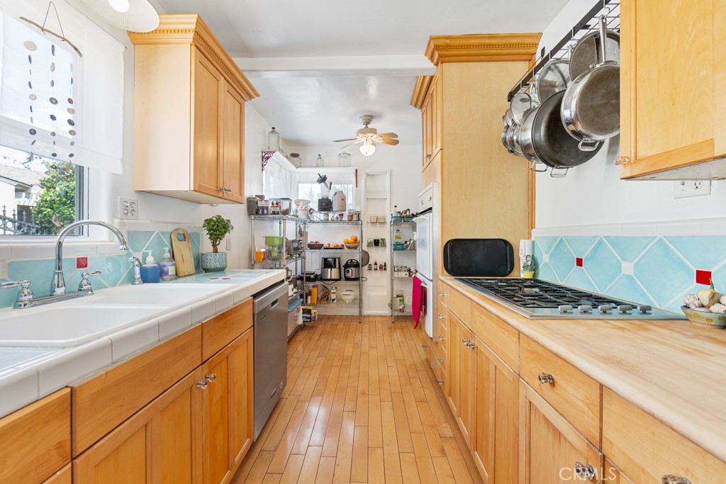 Property photo 25