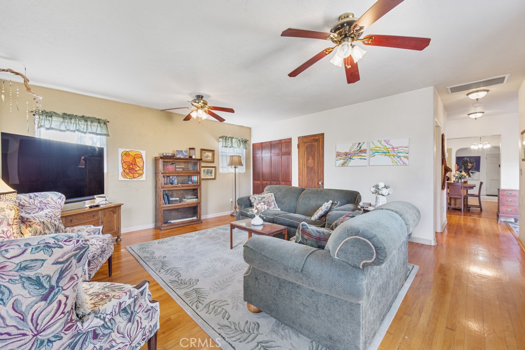 Property photo 38