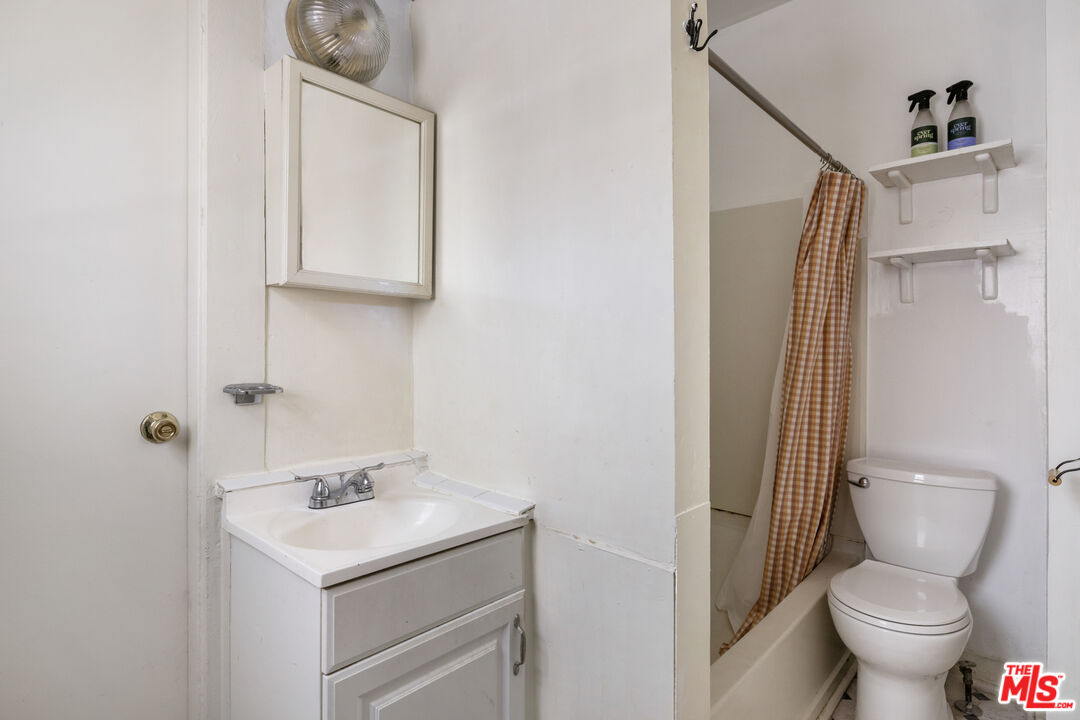 Property photo 31