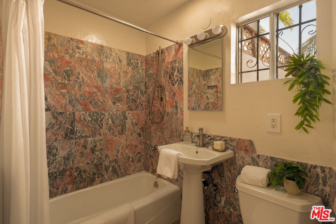 Property photo 30
