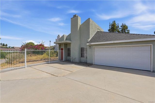 Property photo 23