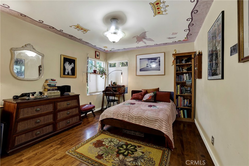 Property photo 32