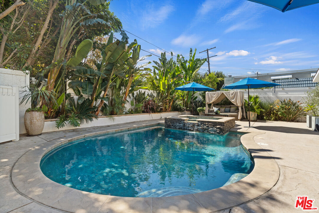 Property photo 25