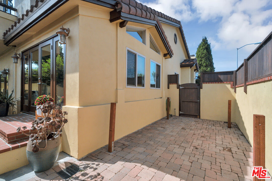 Property photo 43