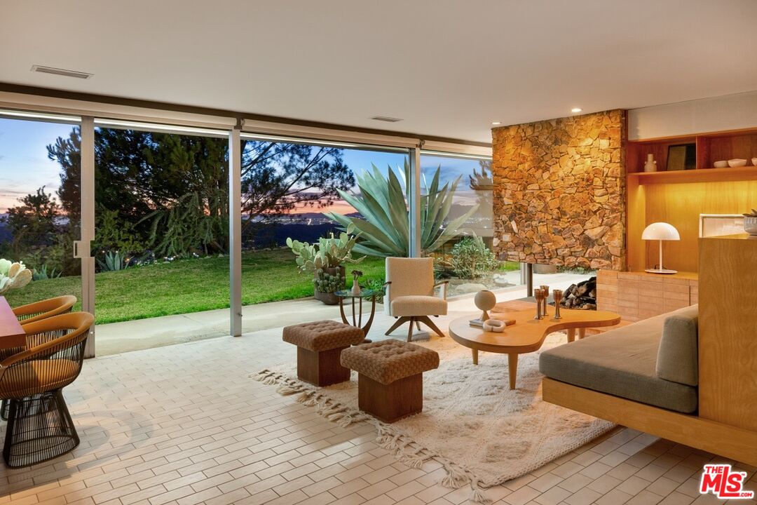 Property photo 35