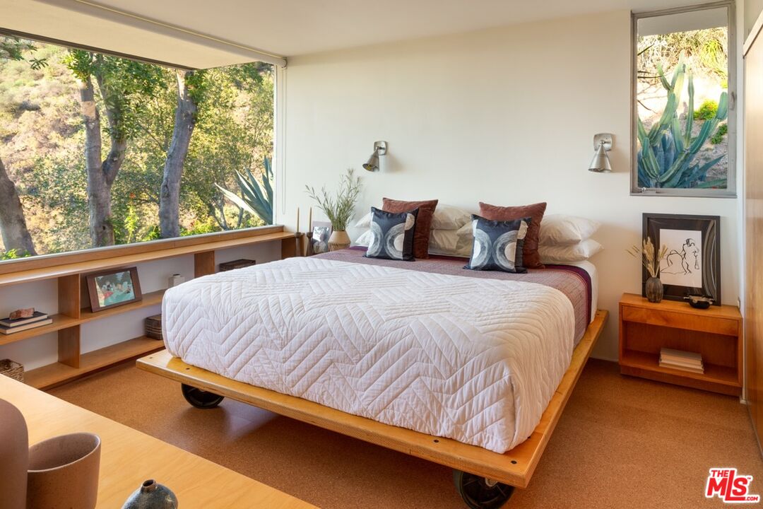 Property photo 40