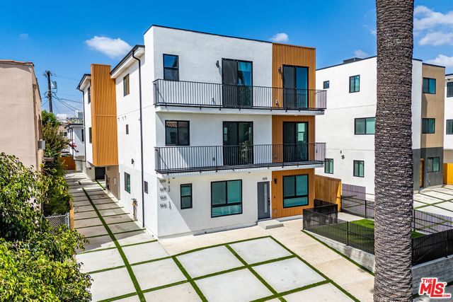 Property photo 23