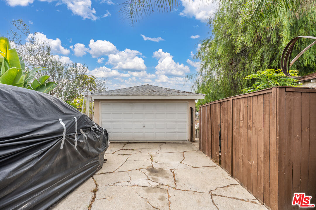 Property photo 31