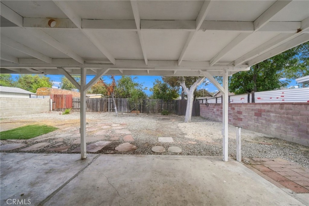 Property photo 40