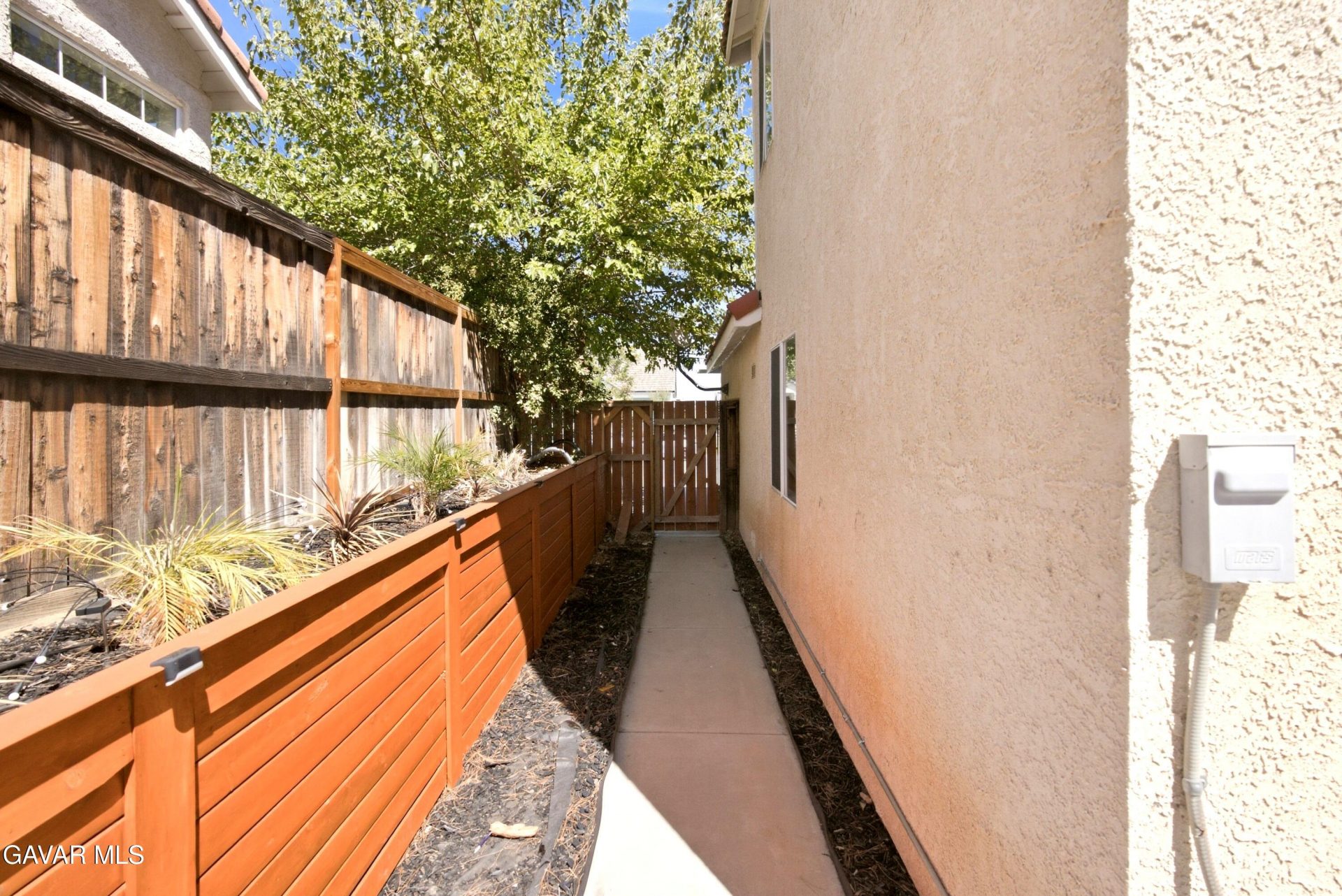 Property photo 43